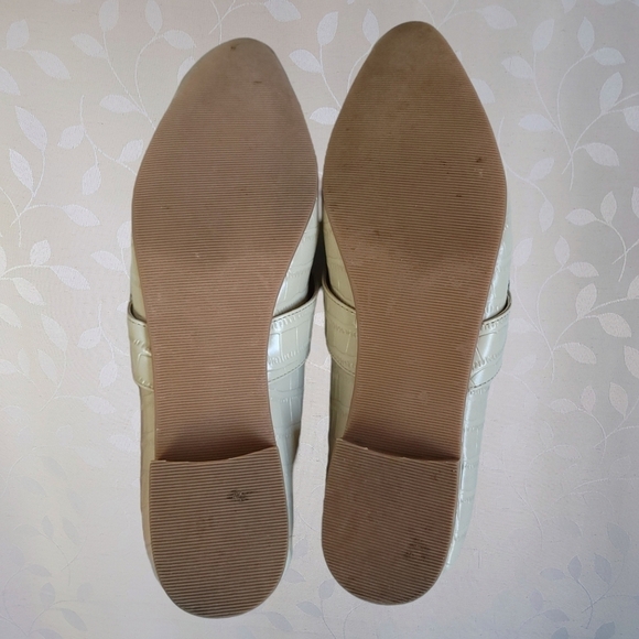Bared Footwear Croc Embossed Leather Loafers Cream White Gold Buckle Size 40 - Picture 14 of 15